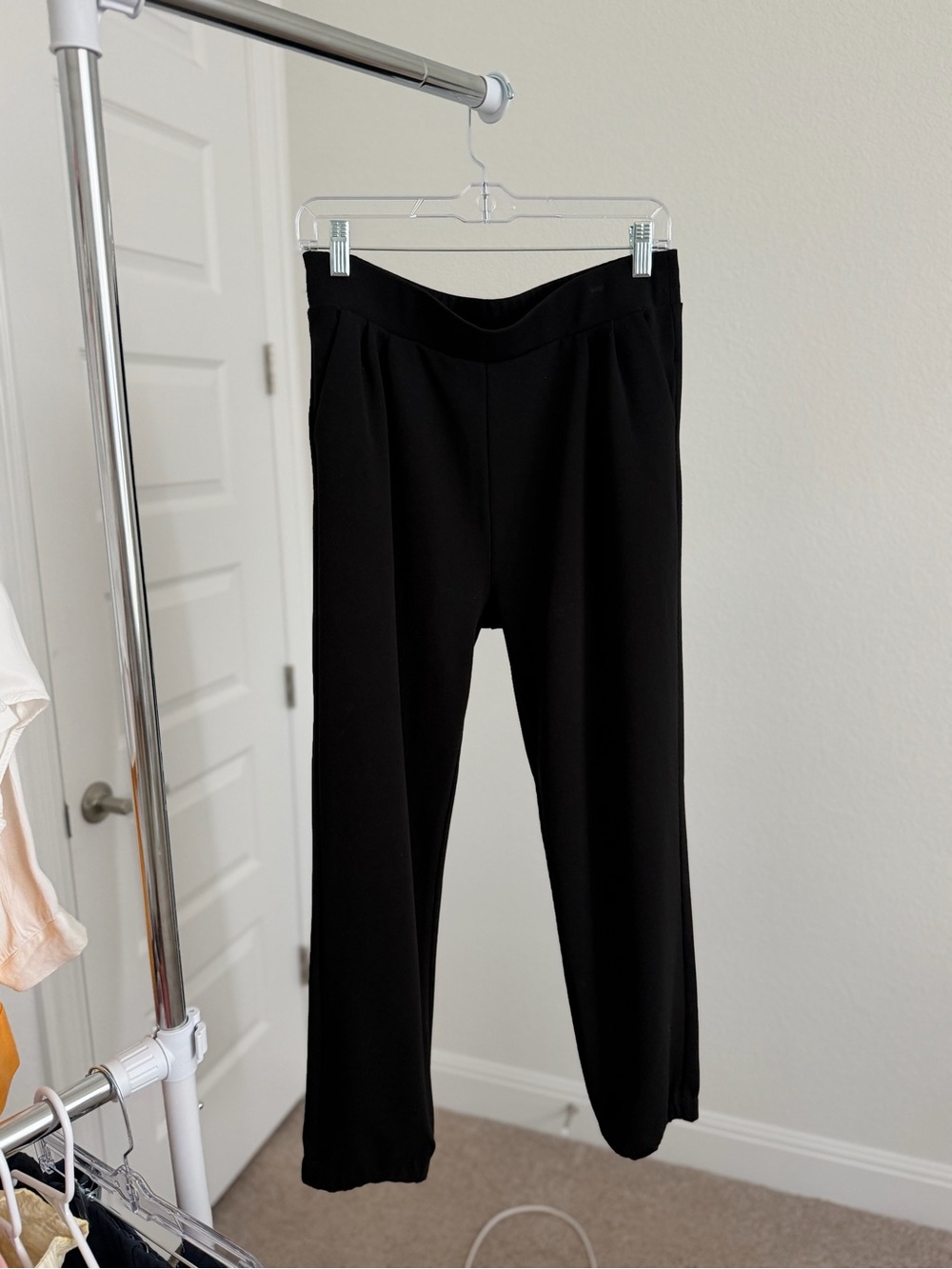 Silhouette Black Pull-On Jogger Pants